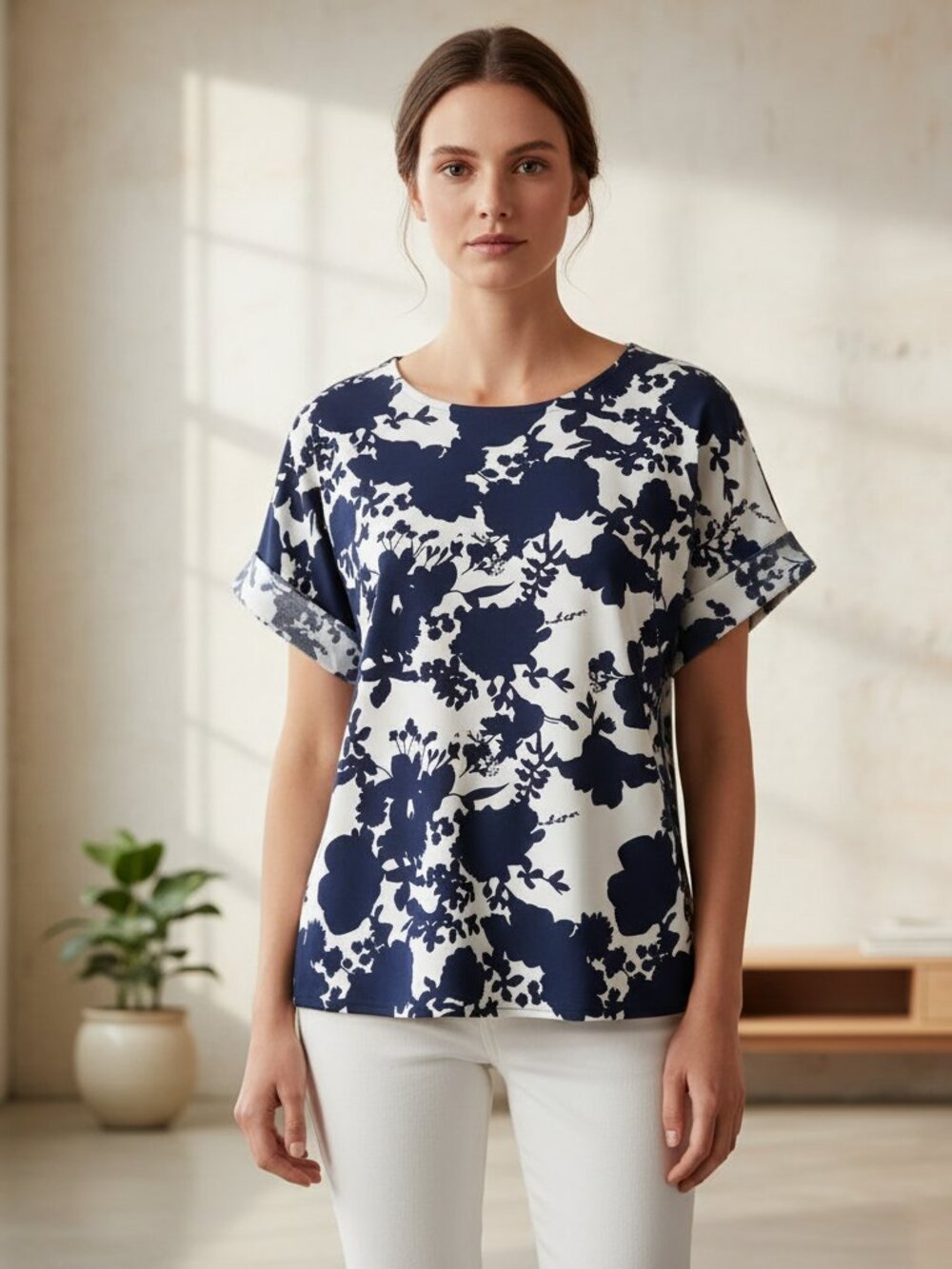 Melloday M Top Blue White Abstract Floral Dolman Cottage Boho Garden Bloom Chic
